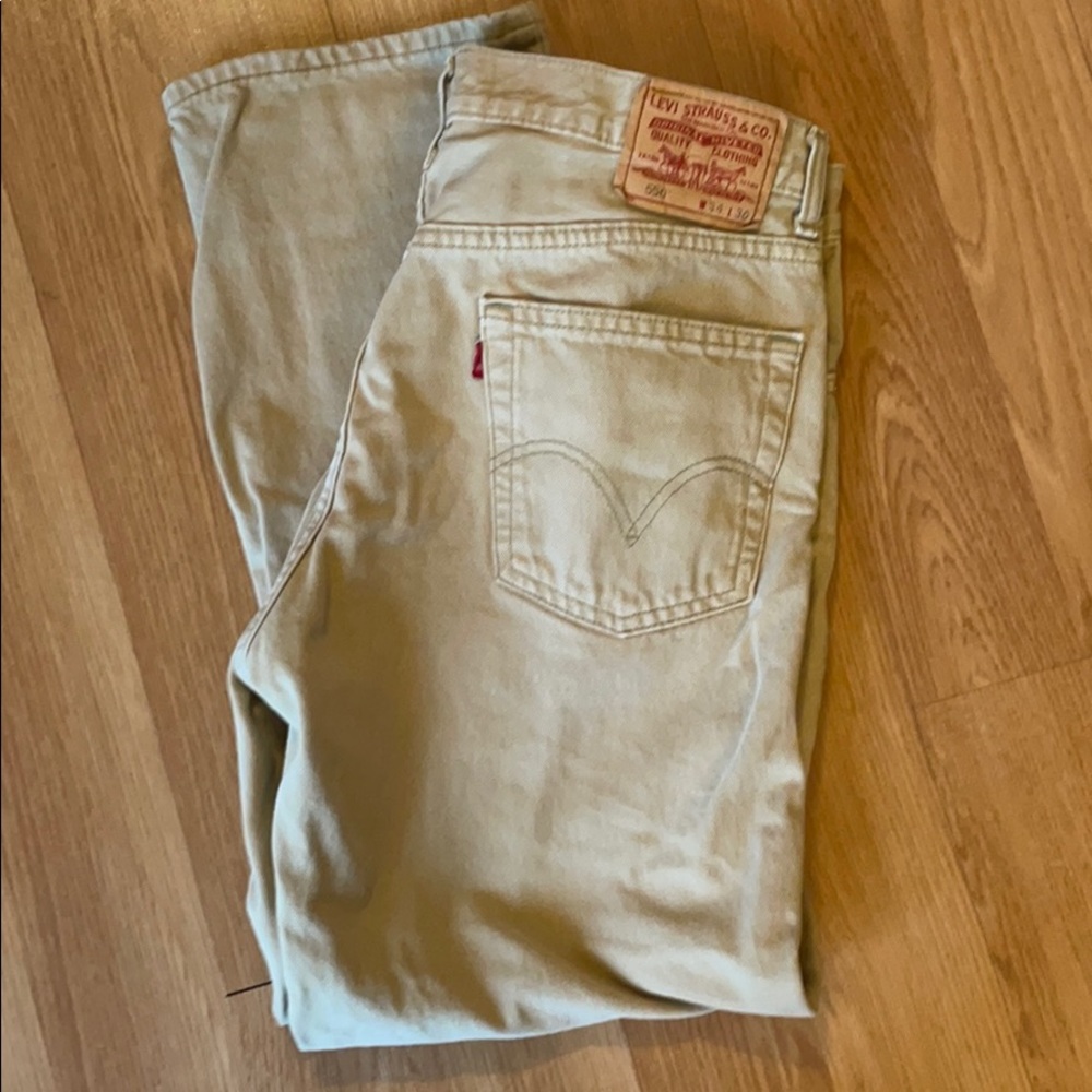 Levi 550 relaxed fit jeans